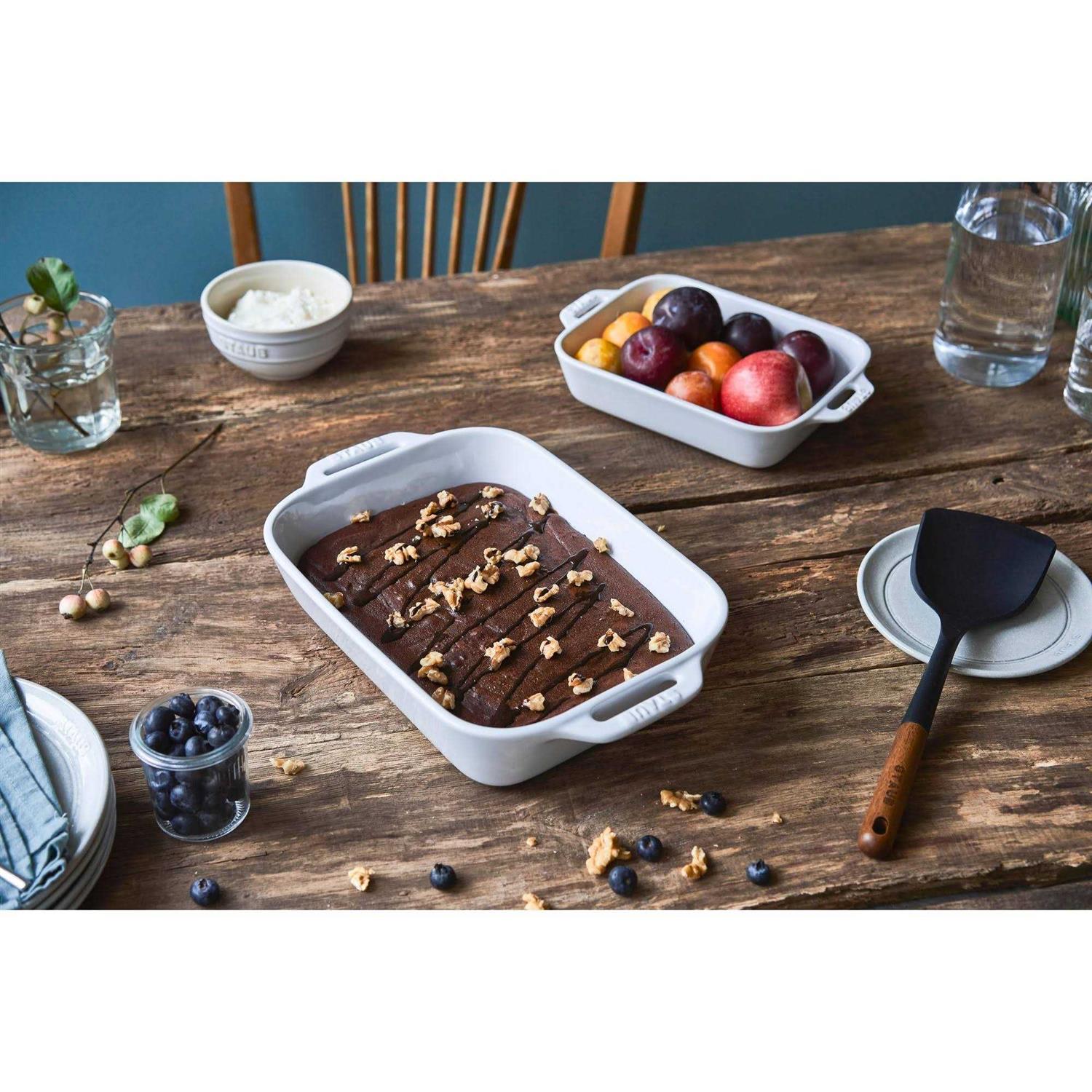 Staub Ceramic Rectangular Baking Dish 2-Piece Set - Image 4