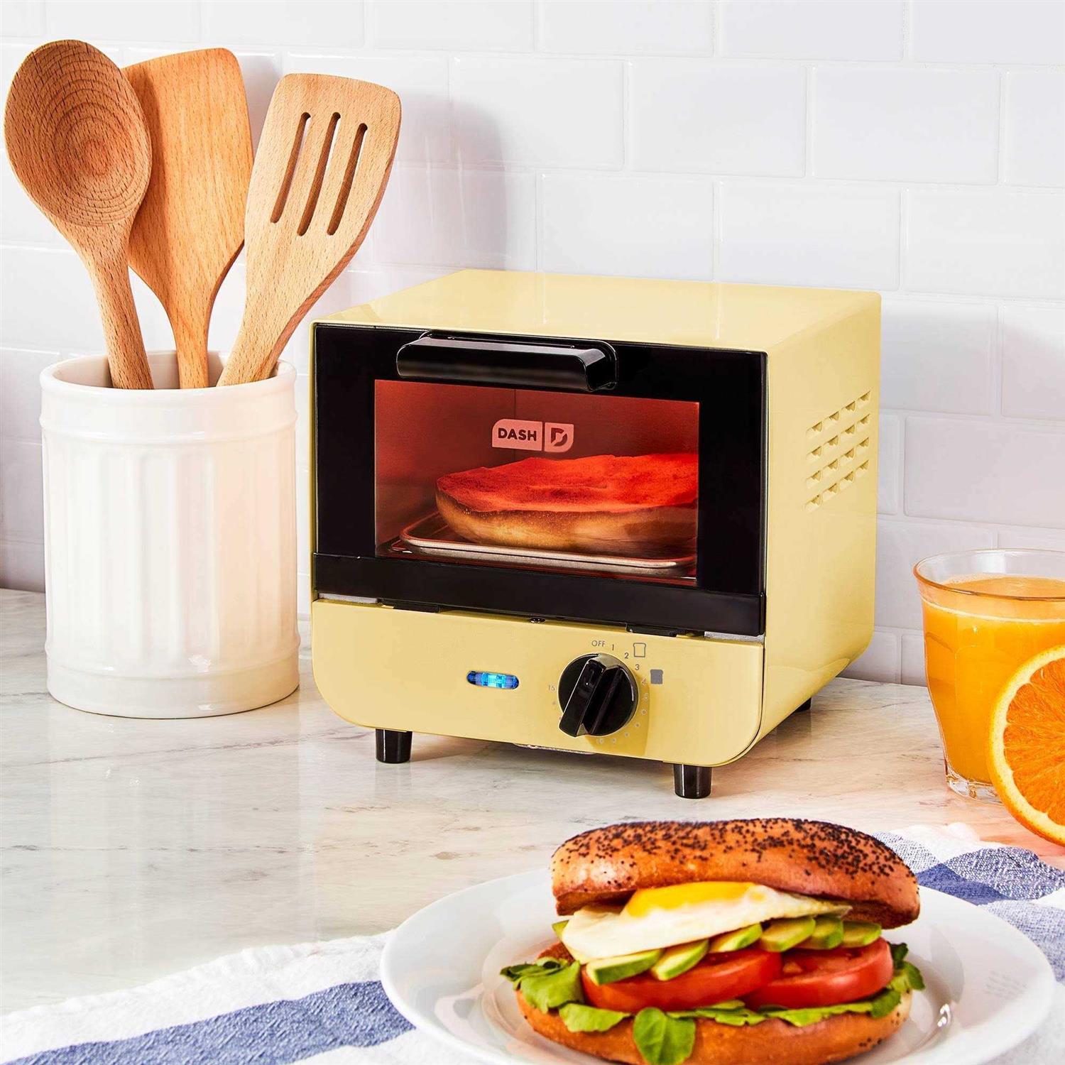 Dash Mini Toaster Oven - Image 4