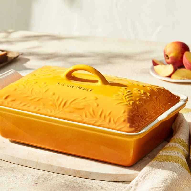 Le Creuset Olive Branch Heritage Rectangular Casserole - Image 2