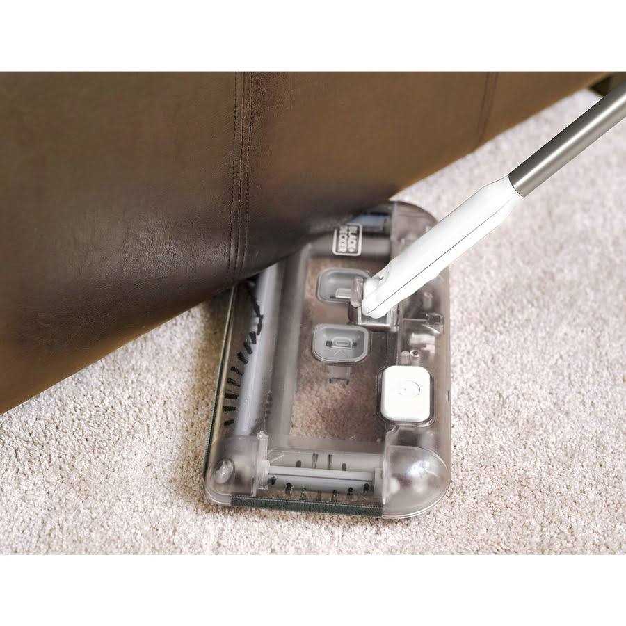 BLACK+DECKER Lithium Powered Floor Sweeper - Image 4