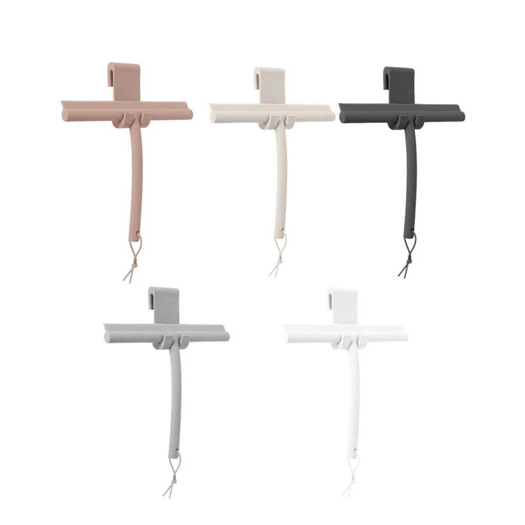 Blomus Vipo Shower Squeegee - Image 4