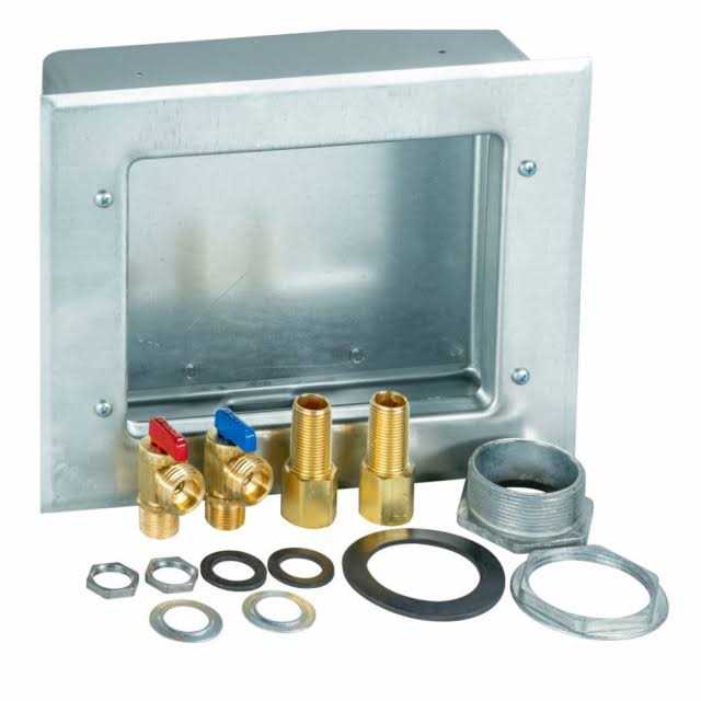 Guy Gray Outlet Box 1/2 in MIP 1/2 in MIP/Sweat 82026 - Image 4