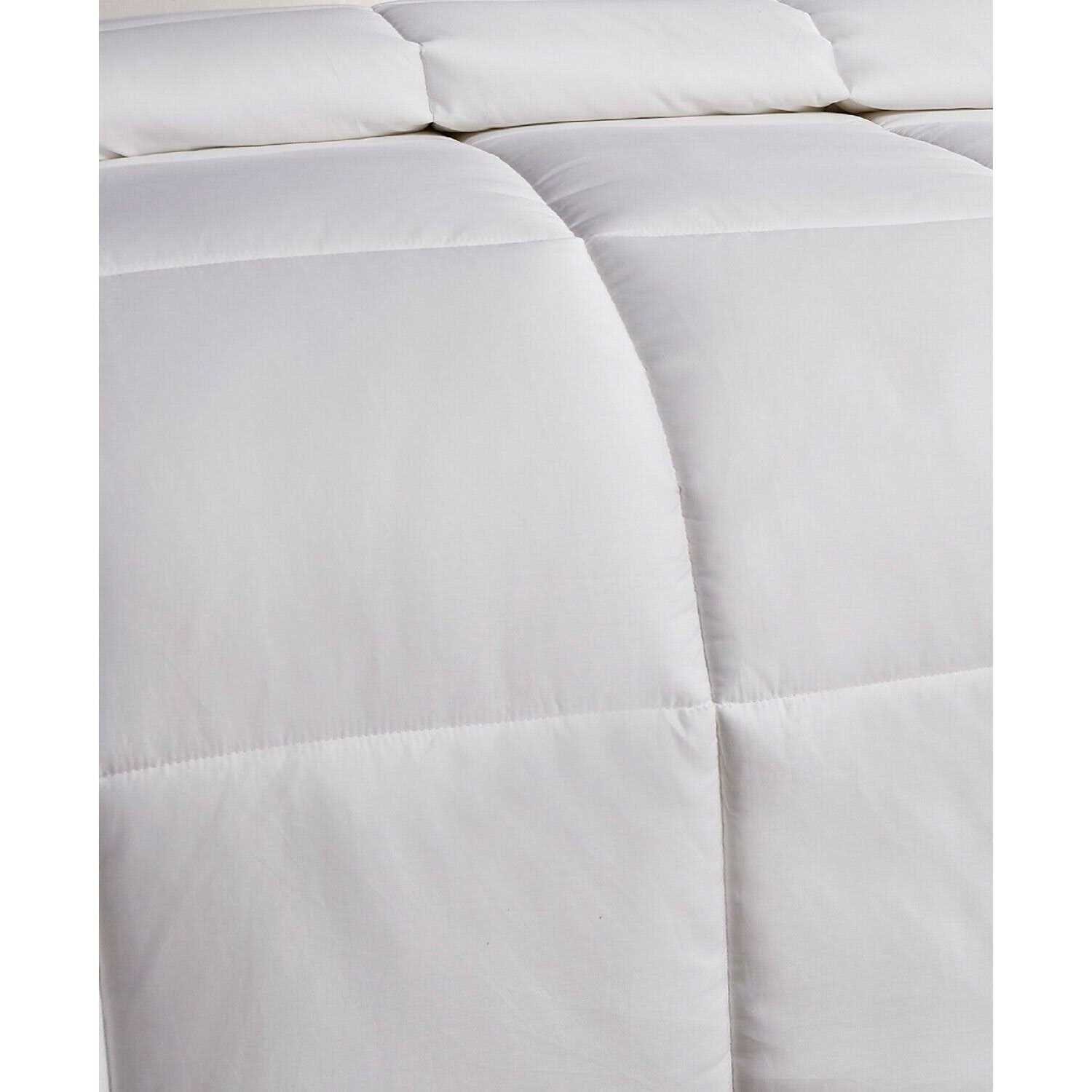 Royal Luxe White Goose Feather & Down 240-Thread Count Comforter - Image 3