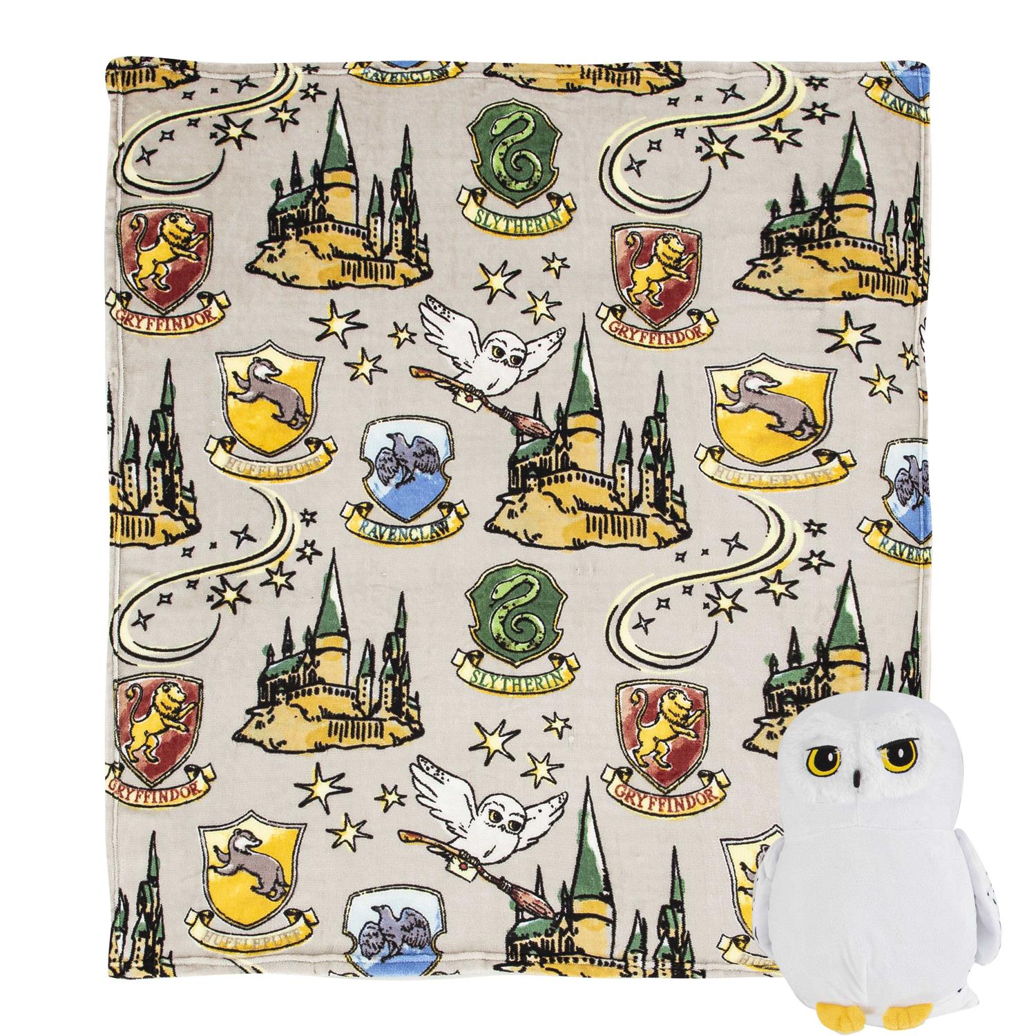Harry Potter Hedwig Magic Character Hugger Pillow & Silk Touch Throw Set - Image 5