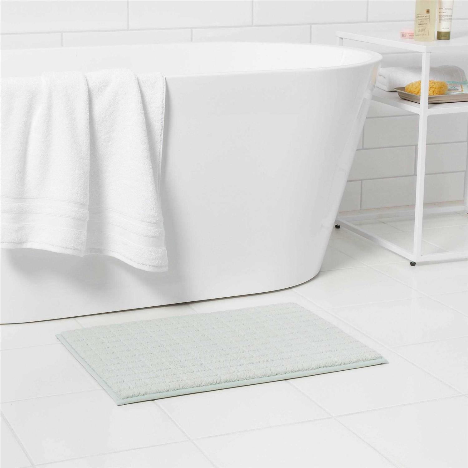 Room Essentials 17x24 Velveteen Grid Memory Foam Bath Rug - Image 3