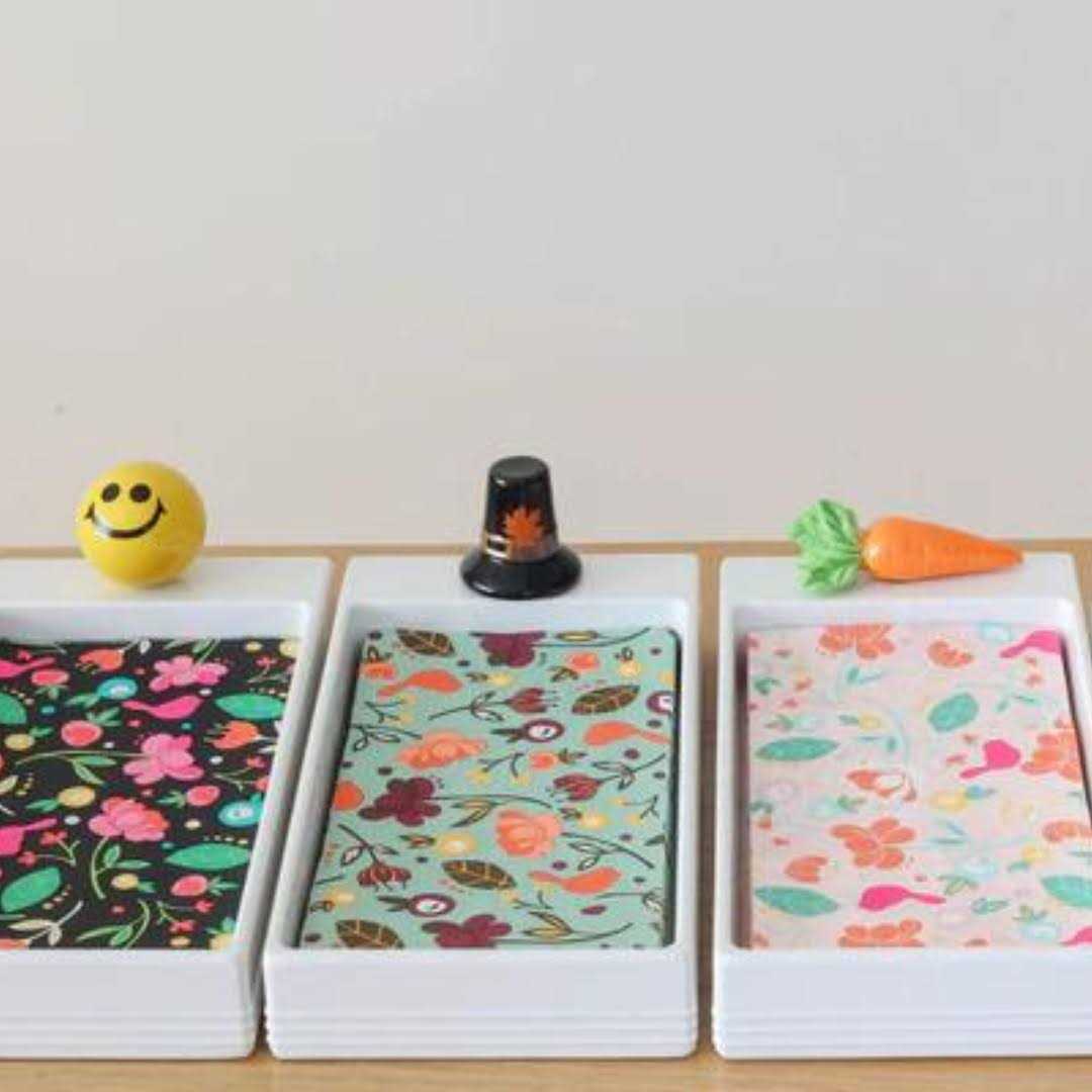 Nora Fleming Melamine Guest Towel Holder - Image 3