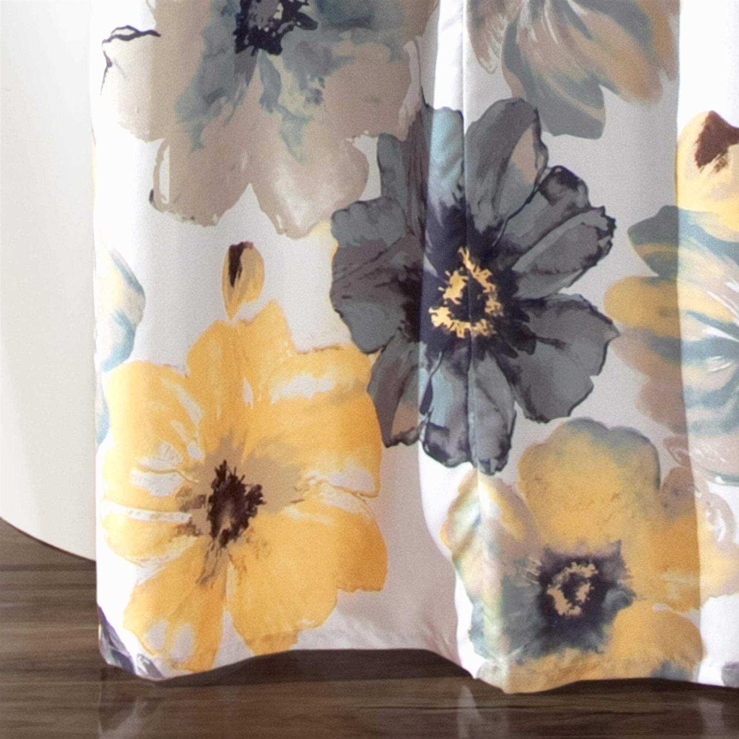 Lush Decor Leah Shower Curtain - Image 3