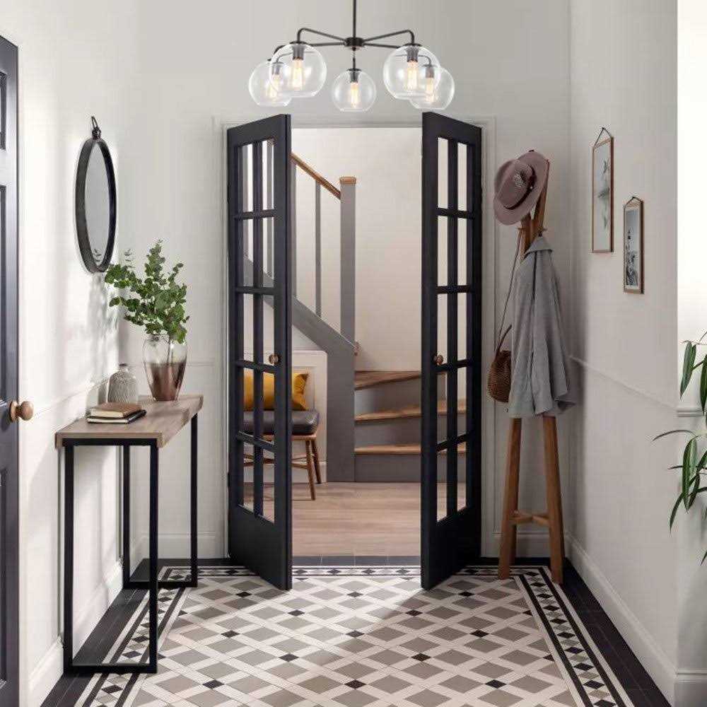 Mercer41 Bonnay 5 Light Sputnik Sphere Modern Glass Bubble Chandelier Base Finish - Image 3