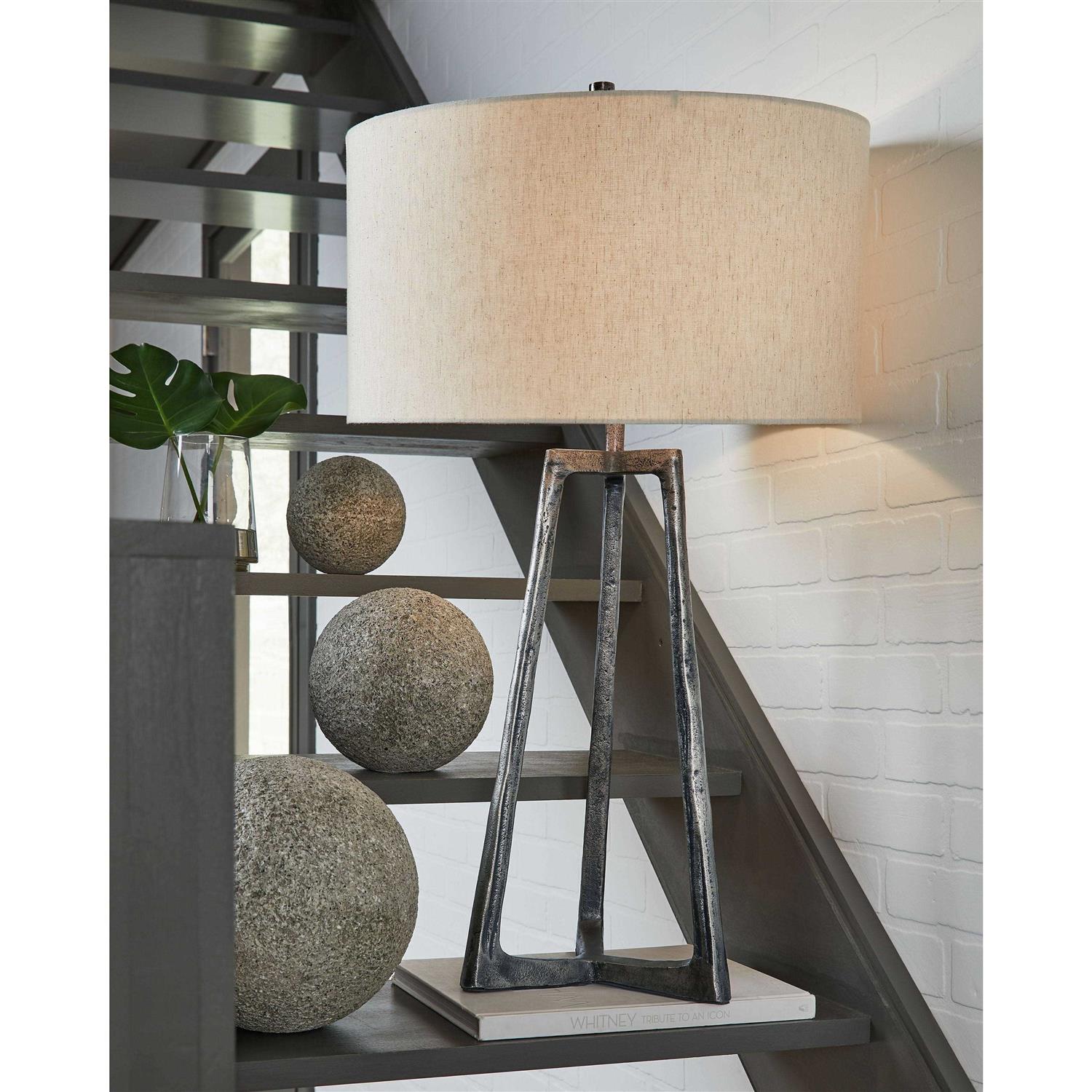 Ashley Wynlett Table Lamp - Image 5