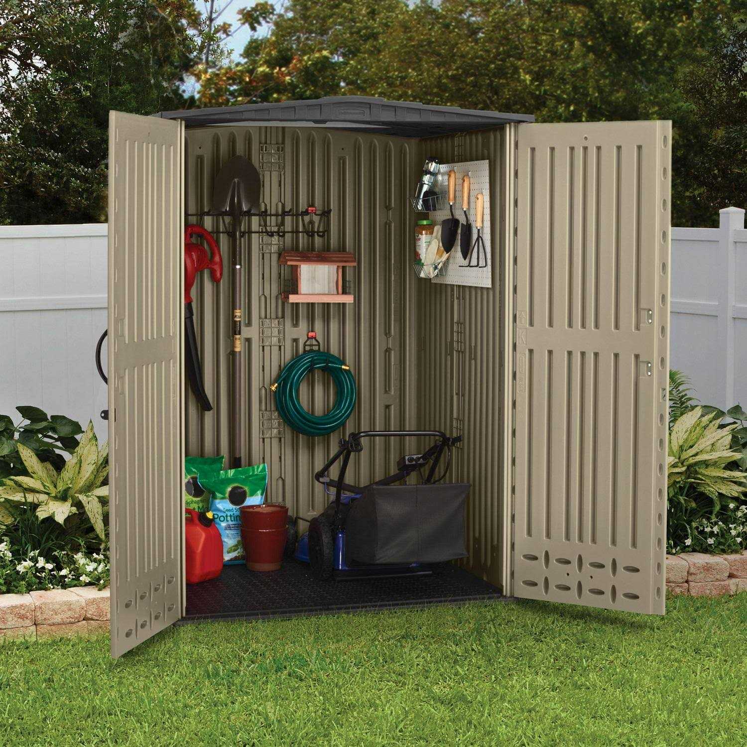 Rubbermaid Roughneck Vertical Storage Shed - Image 3