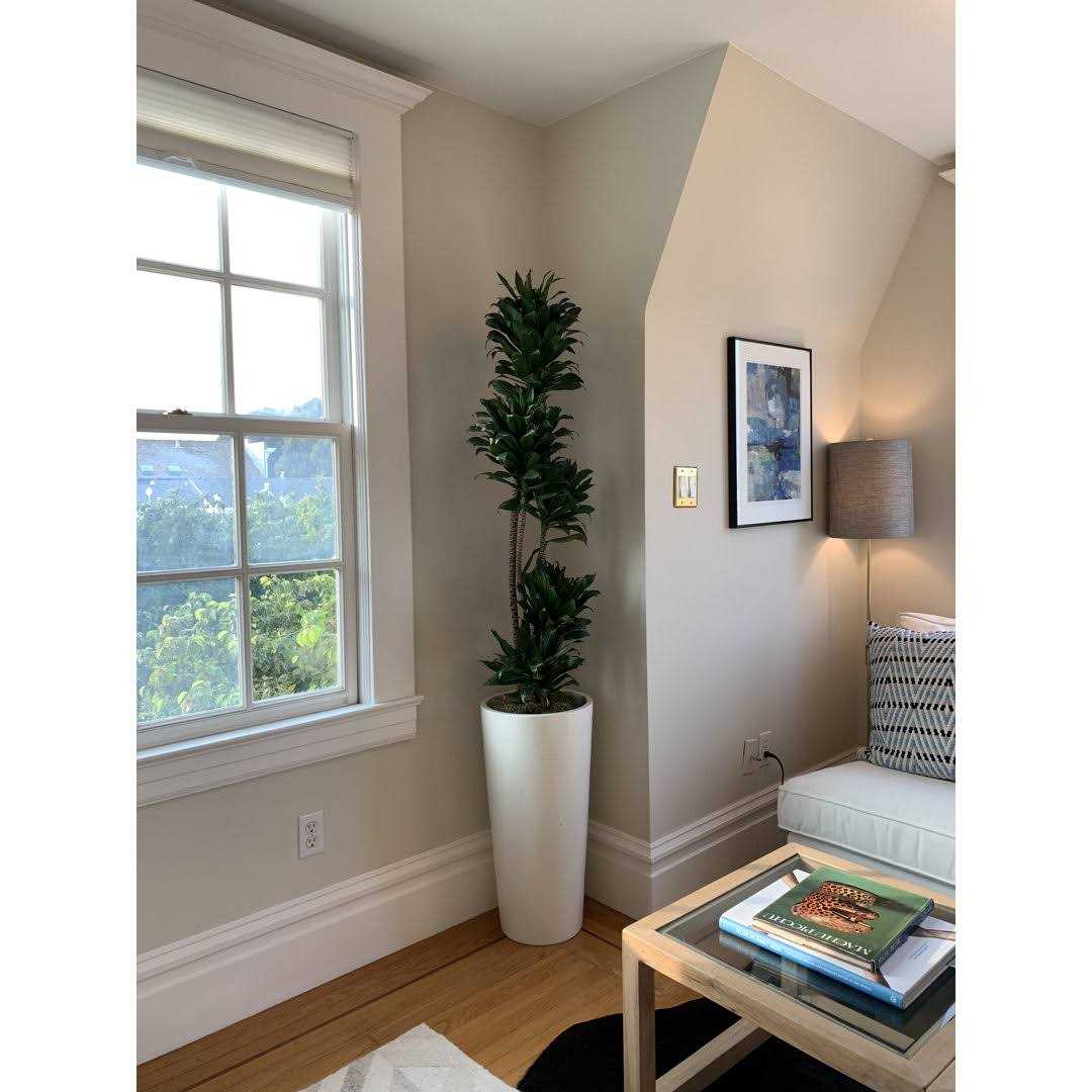 Roane Fiberglass Pot Planter Mercury Row - Image 3