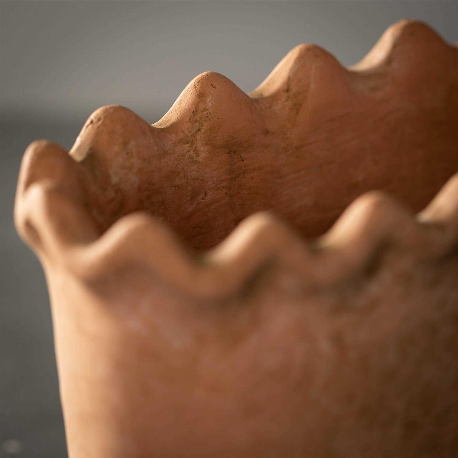 Sullivans Scalloped Edge Dish Garden Pot - Image 5