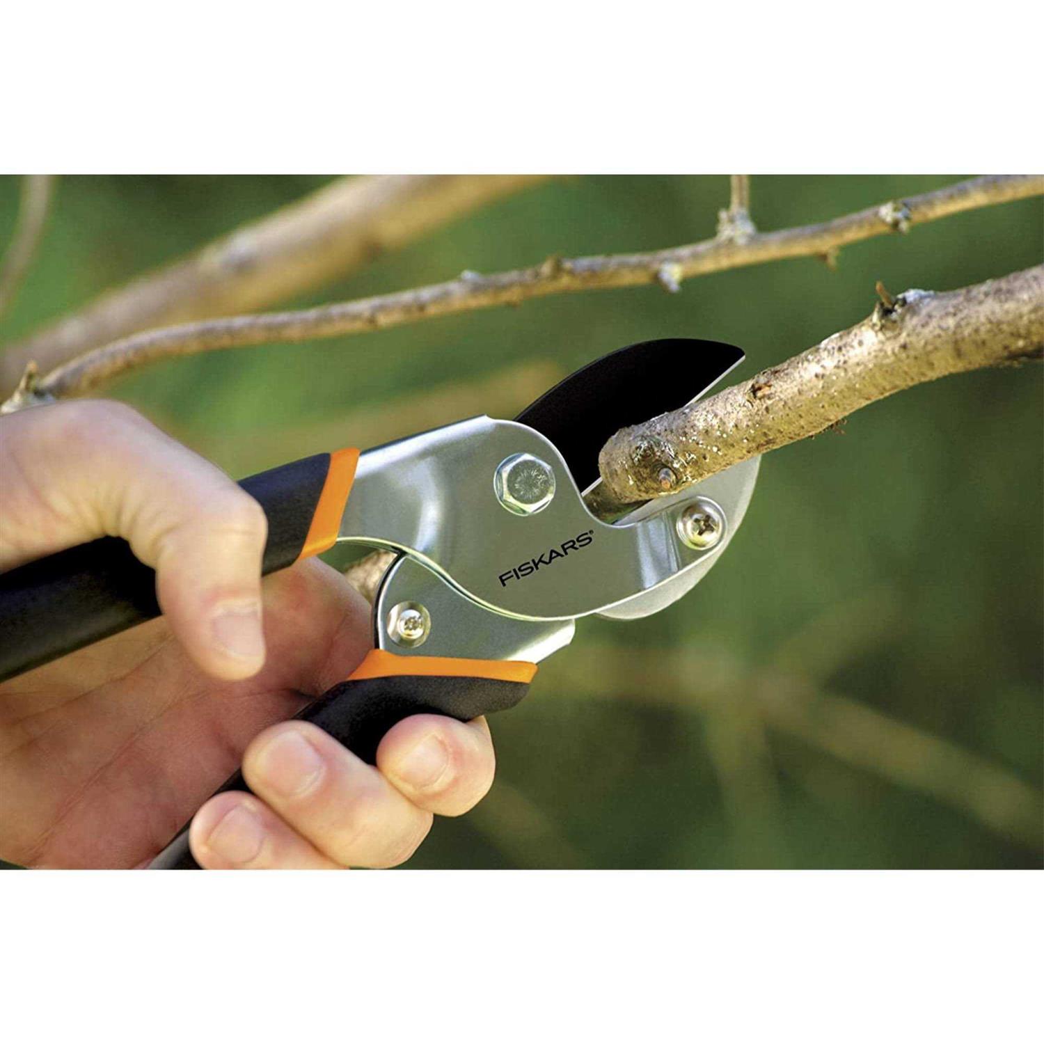 Fiskars Power Lever Anvil Pruner - Image 4