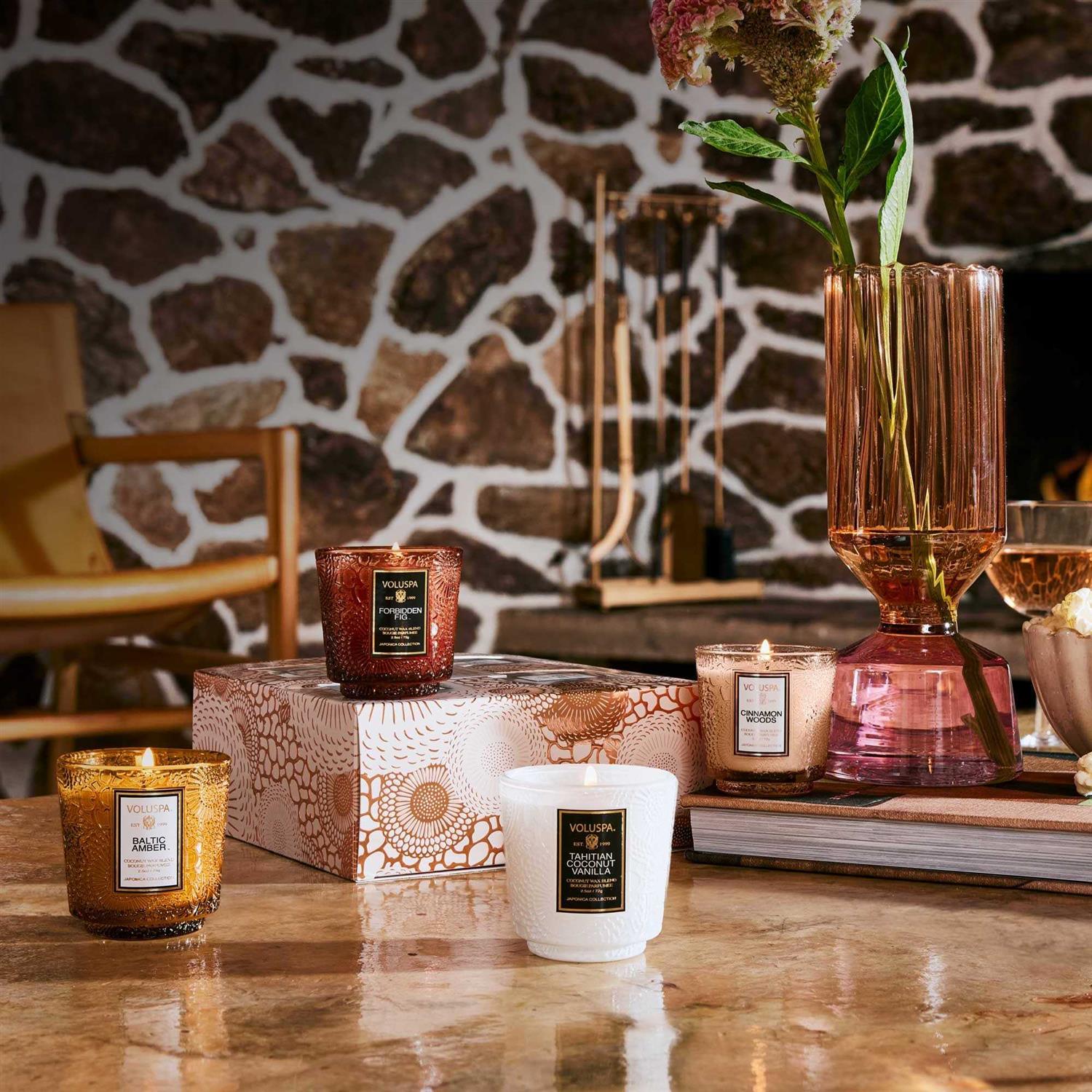 VOLUSPA Metallic Glow Pedestal Candle Gift Set - Image 5