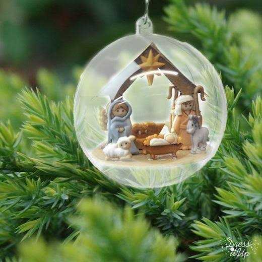 Dress It Up Nativity - Image 4